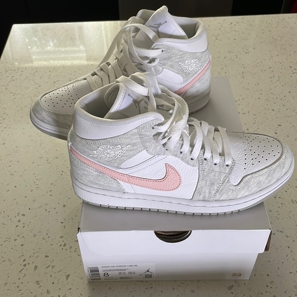 Nike Shoes - Women’s Air Jordan 1 Mid SE